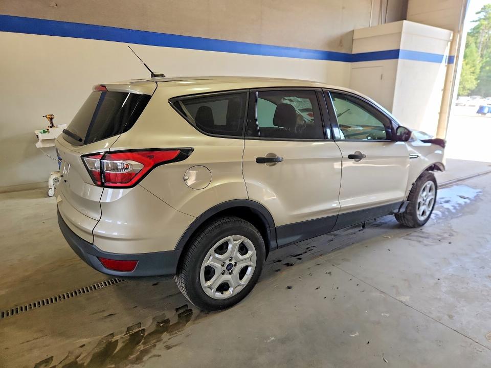 Aukcja sprzedaży 2017 Ford Escape, vin: 1FMCU0F70HUC83330, numer aukcji: 66143836