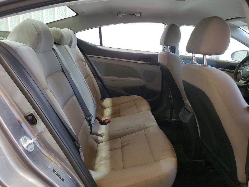2018 Hyundai Elantra მანქანა იყიდება აუქციონზე, vin: 5NPD84LF1JH255715, აუქციონის ნომერი: 65562056