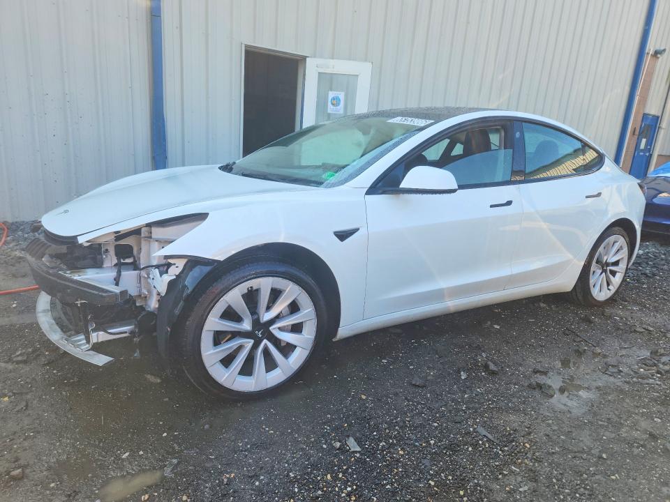 65753986 :رقم المزاد ، 5YJ3E1EA2NF368971 vin ، 2022 Tesla Model 3 مزاد بيع