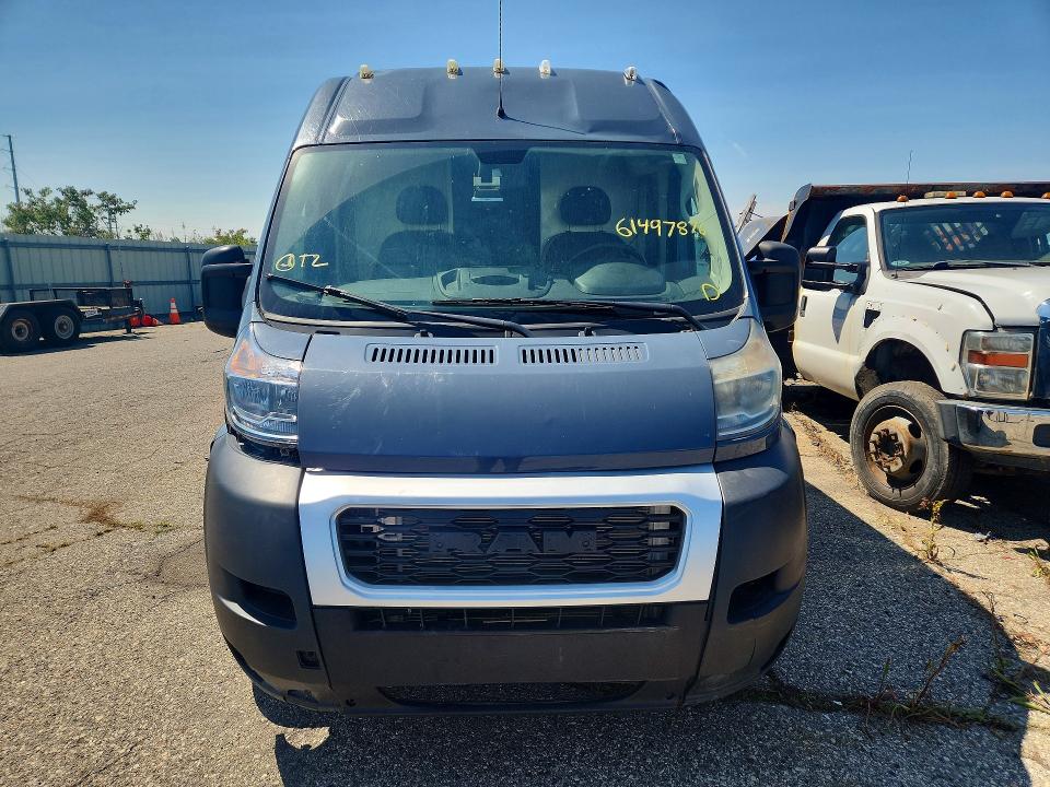 61497876 :رقم المزاد ، 3C6FRVJG4ME503589 vin ، 2021 Ram Promaster 3500 مزاد بيع