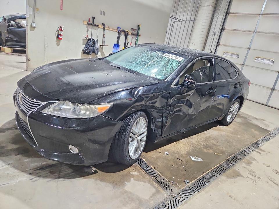 2013 Lexus Es მანქანა იყიდება აუქციონზე, vin: JTHBK1GG0D2023010, აუქციონის ნომერი: 64010586
