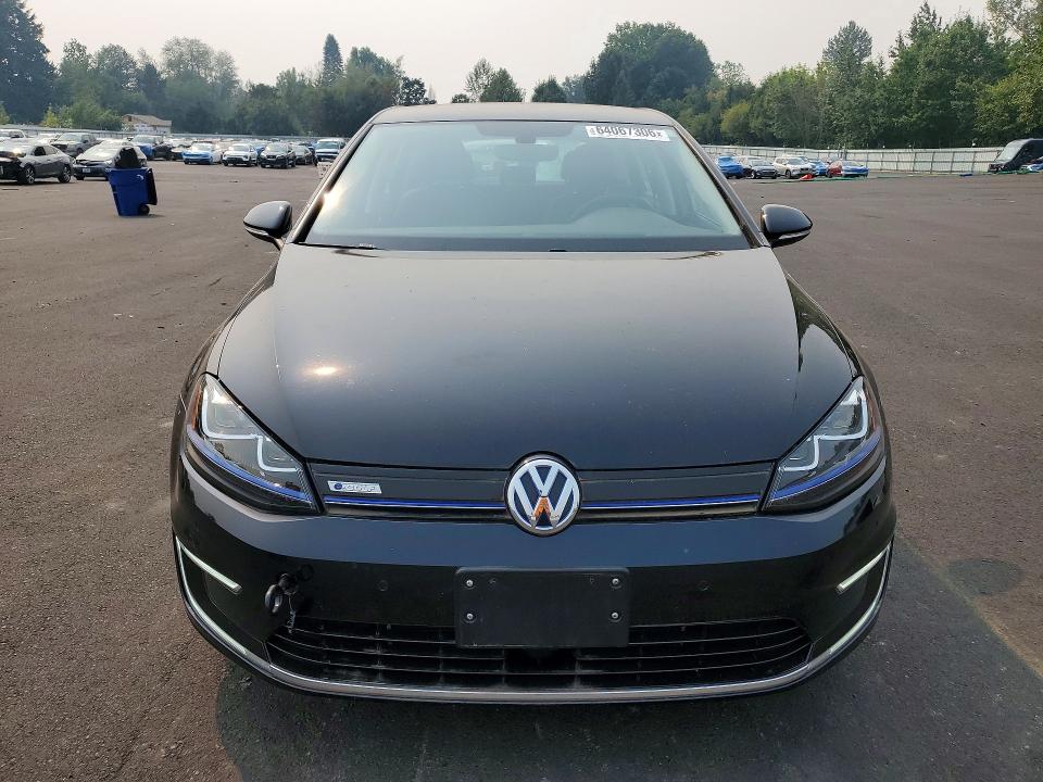 64067306 :رقم المزاد ، WVWPP7AU7GW914497 vin ، 2016 Volkswagen E-golf مزاد بيع