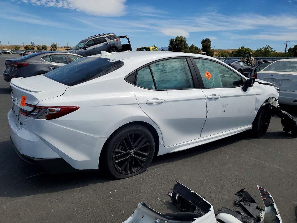 2026 Toyota Camry მანქანა იყიდება აუქციონზე, vin: 4T1DAACK0TU720957, აუქციონის ნომერი: 66303146