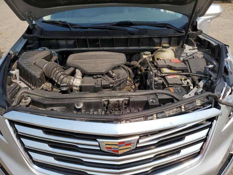 60883176 :رقم المزاد ، 1GYKNDRS7HZ155698 vin ، 2017 Cadillac Xt5 مزاد بيع