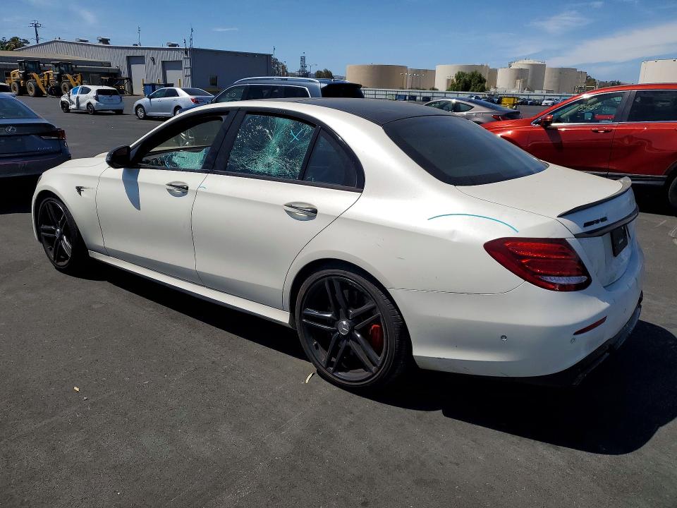Продажа на аукционе авто 2020 Mercedes-benz E, vin: WDDZF8KB0LA744589, номер лота: 64081346
