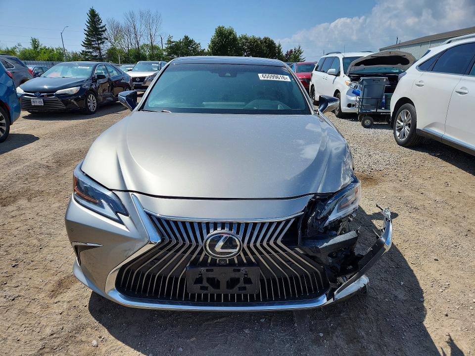 65599616 :رقم المزاد ، 58ABZ1B19MU083022 vin ، 2021 Lexus Es مزاد بيع