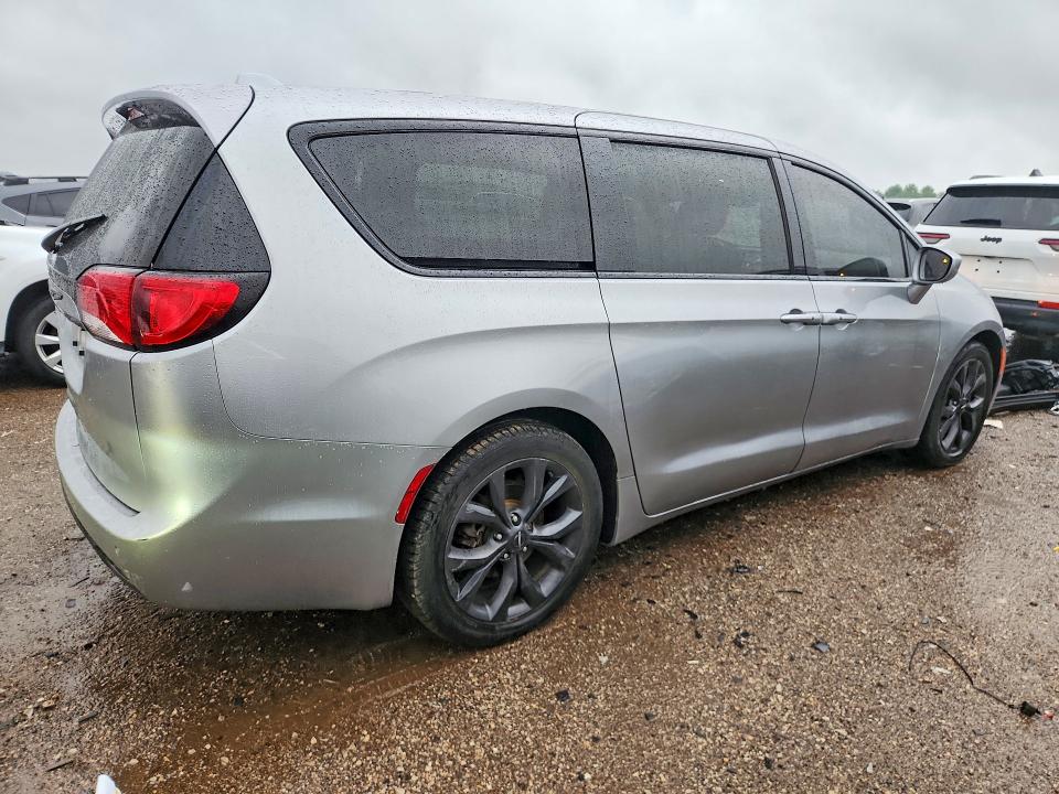 Aukcja sprzedaży 2018 Chrysler Pacifica, vin: 2C4RC1FG2JR204511, numer aukcji: 63336416