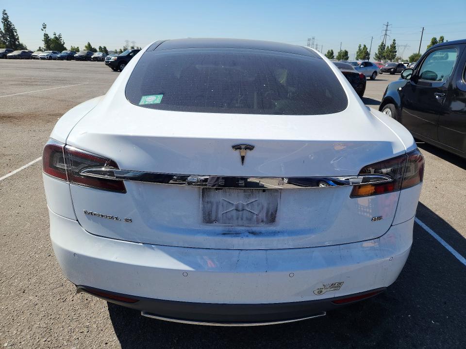 2013 Tesla Model S მანქანა იყიდება აუქციონზე, vin: 5YJSA1CN2DFP25769, აუქციონის ნომერი: 66204526