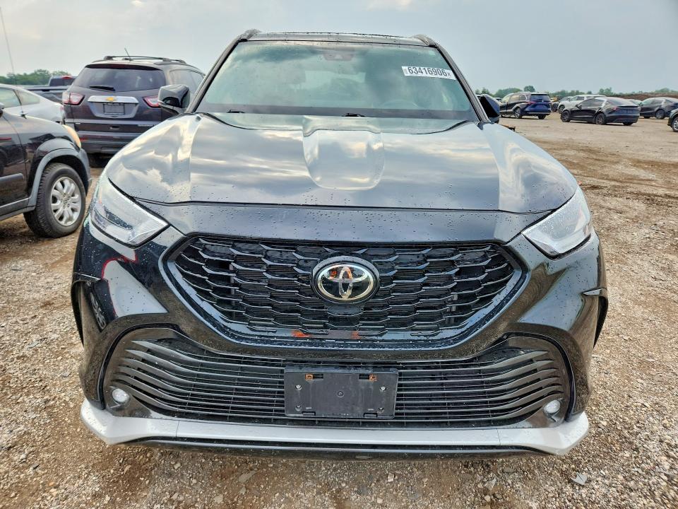 Продаж на аукціоні авто 2023 Toyota Highlander, vin: 5TDKDRBH6PS026310, номер лоту: 63416906