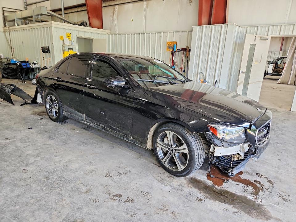 Продажа на аукционе авто 2017 Mercedes-benz E, vin: WDDZF4KB6HA135796, номер лота: 65839216