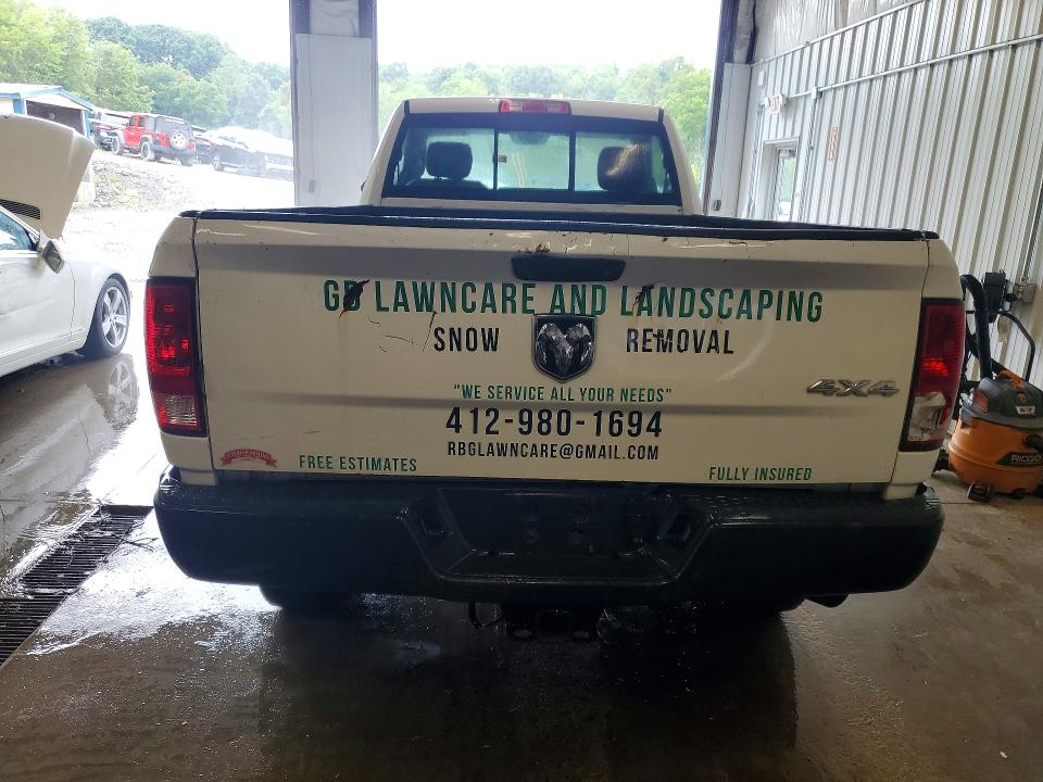64465796 :رقم المزاد ، 3C6MR5AJ9JG242172 vin ، 2018 Ram 2500 مزاد بيع