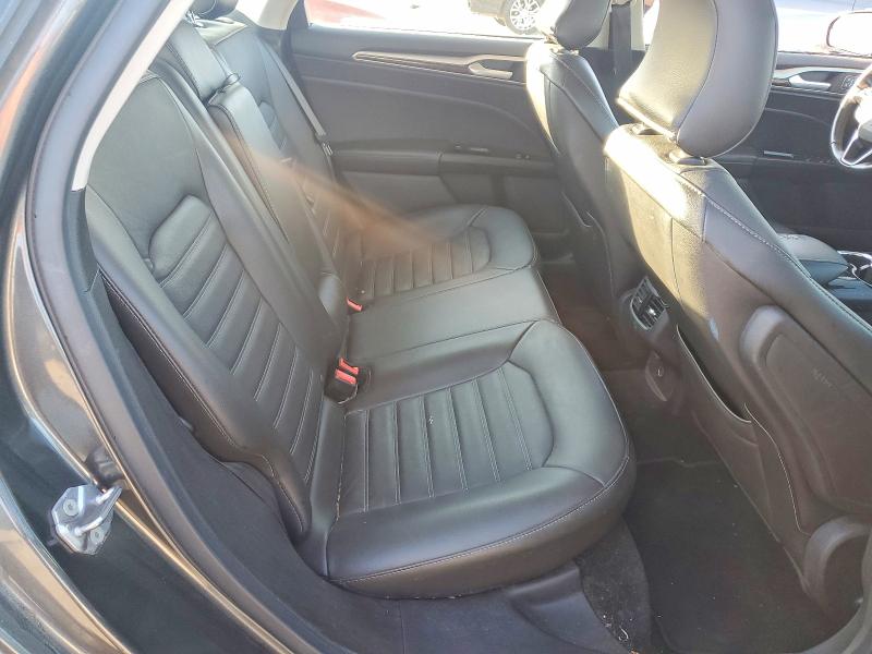 67036686 :رقم المزاد ، 1FA6P0HD8G5135498 vin ، 2016 Ford Fusion مزاد بيع