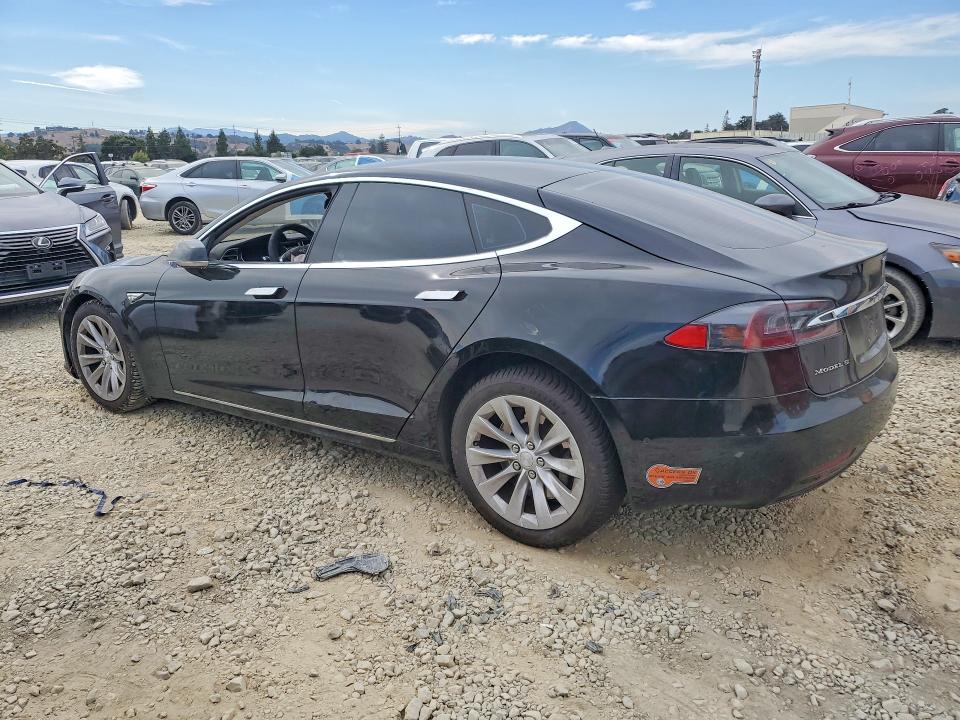 Aukcja sprzedaży 2016 Tesla Model S, vin: 5YJSA1E15GF161596, numer aukcji: 65408796