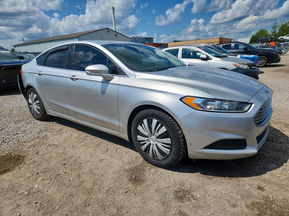 63096756 :رقم المزاد ، 3FA6P0H77FR147938 vin ، 2015 Ford Fusion مزاد بيع