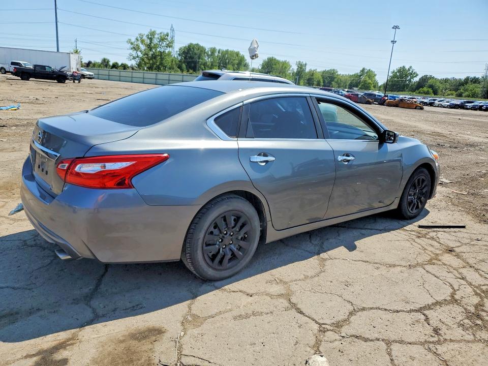 2016 Nissan Altima მანქანა იყიდება აუქციონზე, vin: 1N4AL3AP0GC229592, აუქციონის ნომერი: 63799726