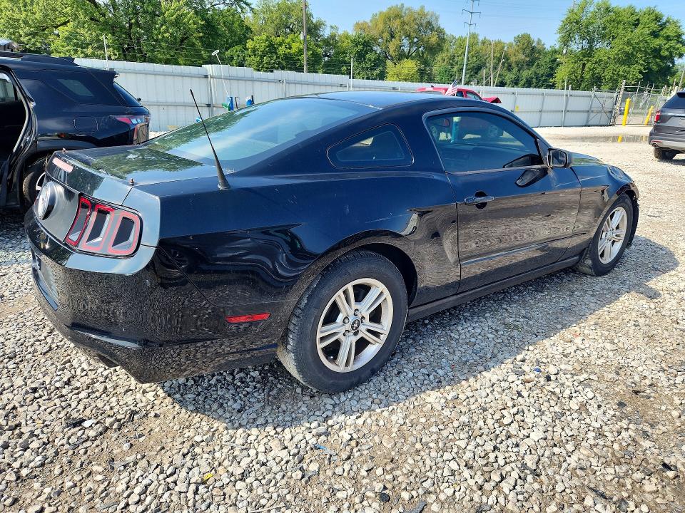 Продажа на аукционе авто 2014 Ford Mustang, vin: 1ZVBP8AM1E5215964, номер лота: 65111806