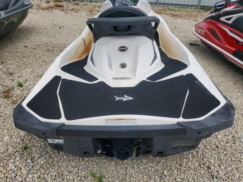Aukcja sprzedaży 2017 Sea-doo Jet Ski, vin: YDV35540K617, numer aukcji: 64001136