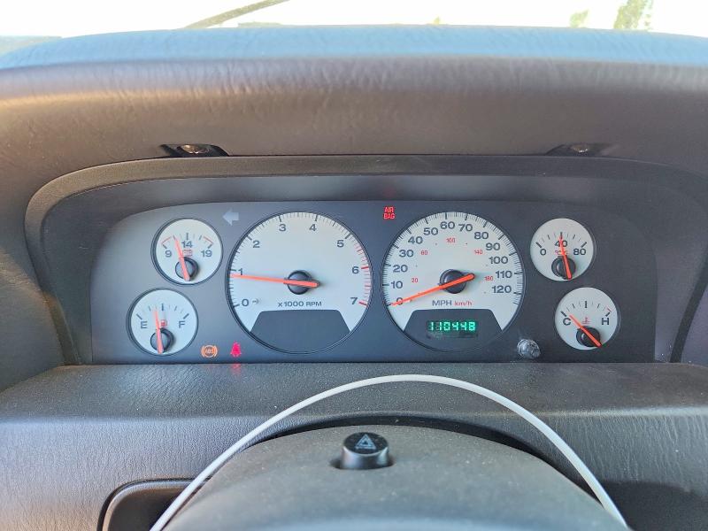 2001 Jeep Grand Cherokee მანქანა იყიდება აუქციონზე, vin: 1J4GW58N71C551711, აუქციონის ნომერი: 62628336