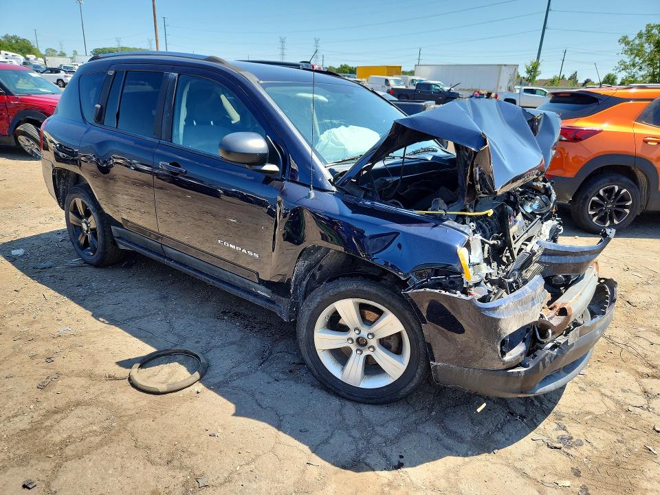 Продажа на аукционе авто 2011 Jeep Compass, vin: 1J4NT1FB3BD226843, номер лота: 63920486