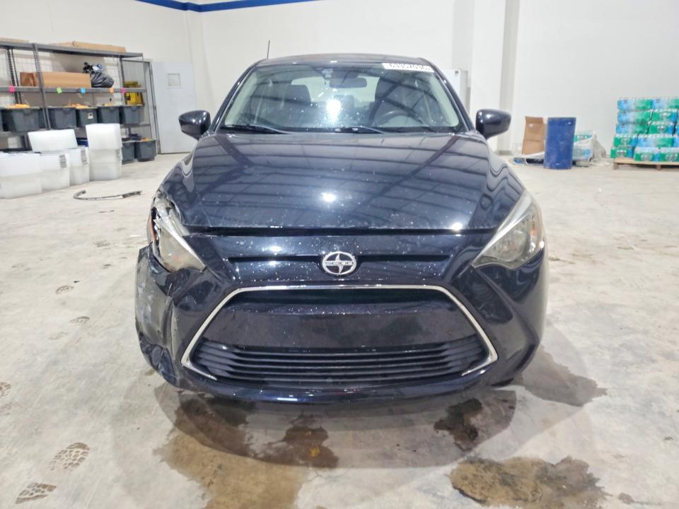 63357036 :رقم المزاد ، 3MYDLBZV5GY135057 vin ، 2016 Scion Ia مزاد بيع