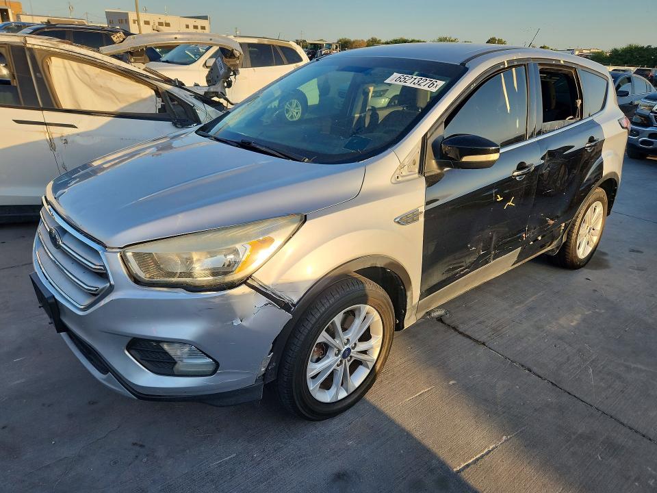 65213276 :رقم المزاد ، 1FMCU9G93HUC81169 vin ، 2017 Ford Escape مزاد بيع