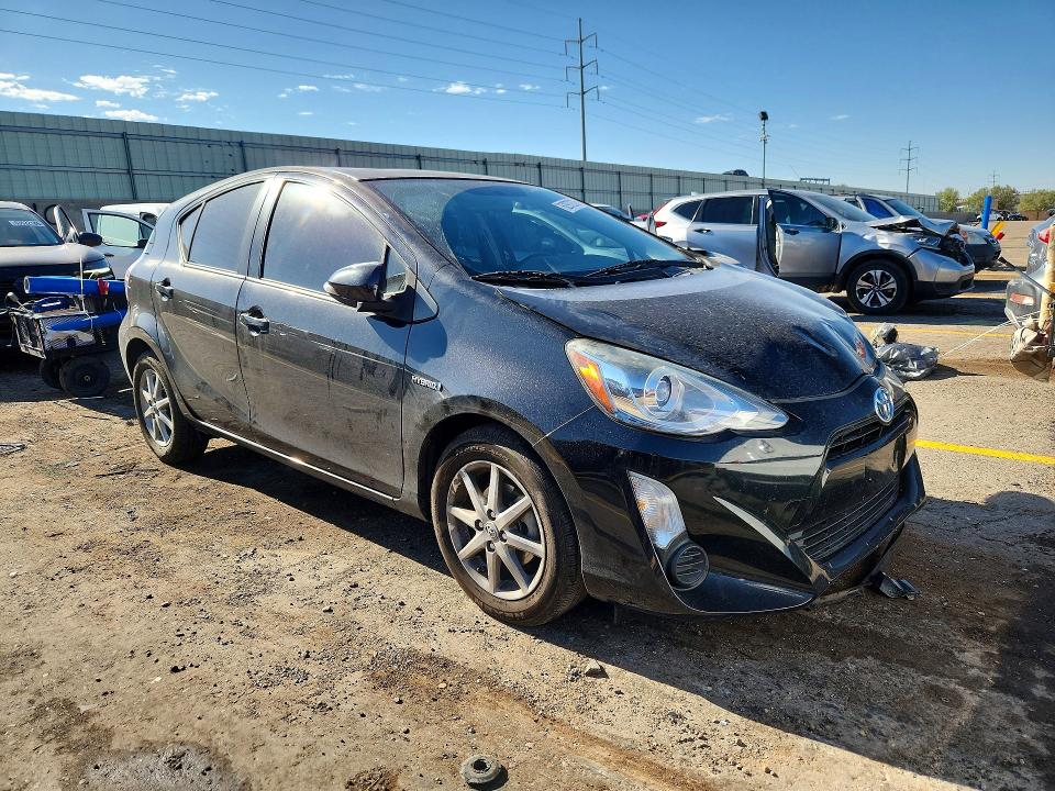 Продаж на аукціоні авто 2015 Toyota Prius C, vin: JTDKDTB37F1108625, номер лоту: 62972376