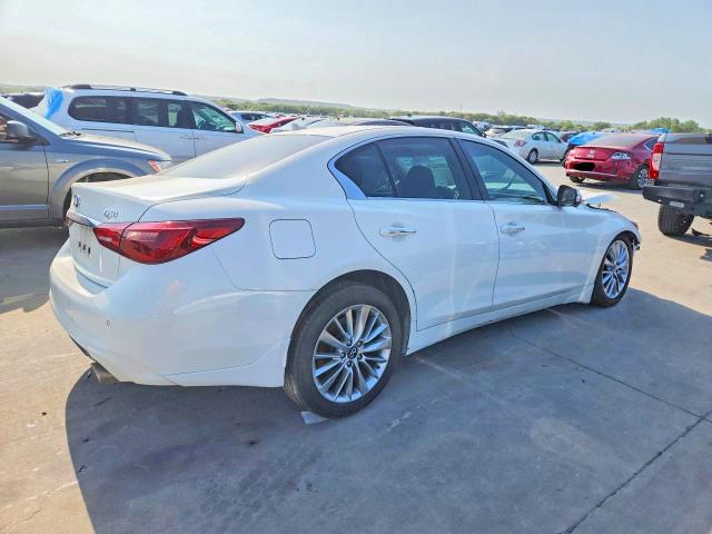 63686026 :رقم المزاد ، JN1EV7BP9MM702832 vin ، 2021 Infiniti Q50 مزاد بيع