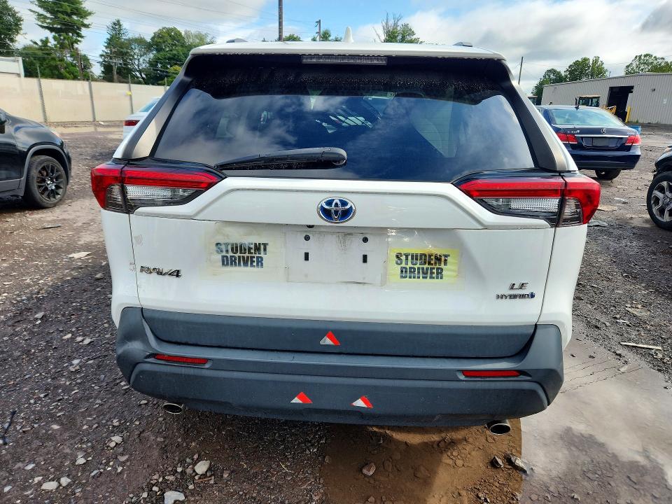 Aukcja sprzedaży 2021 Toyota Rav4, vin: 4T3LWRFV0MU047016, numer aukcji: 64326736