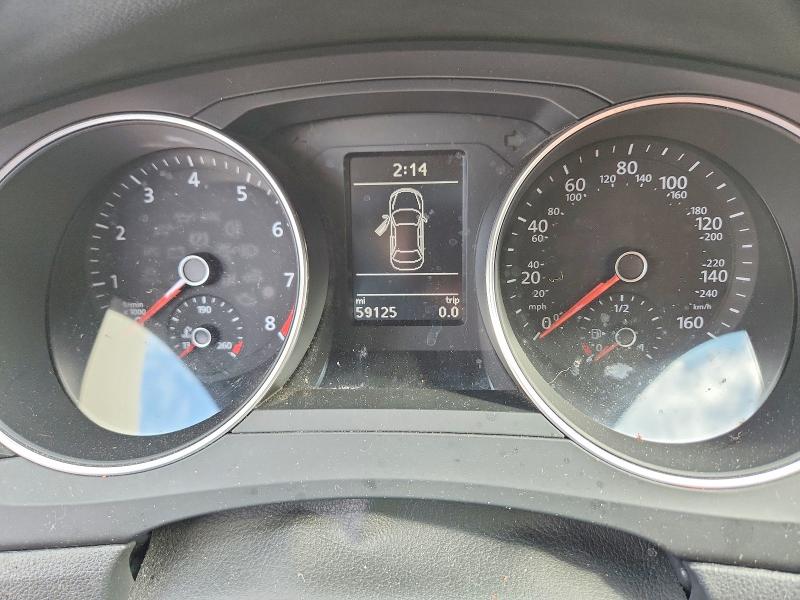 63098716 :رقم المزاد ، 3VWDB7AJ0HM315818 vin ، 2017 Volkswagen Jetta مزاد بيع