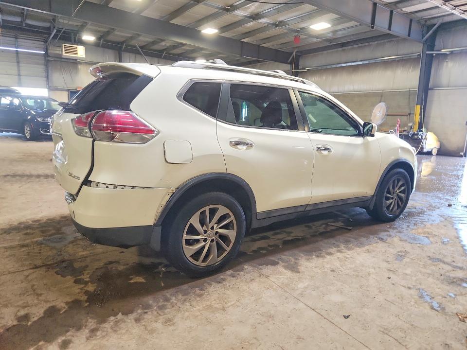 Продажа на аукционе авто 2015 Nissan Rogue, vin: 5N1AT2MV4FC802177, номер лота: 62851306