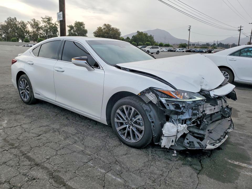 Aukcja sprzedaży 2022 Lexus Es 300h, vin: 58ACA1C17NU015460, numer aukcji: 64818296