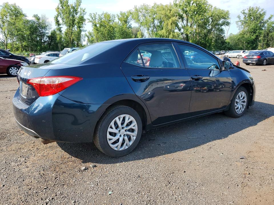 Продаж на аукціоні авто 2017 Toyota Corolla, vin: 2T1BURHE3HC836355, номер лоту: 63653406