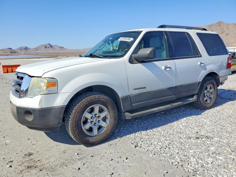 63708706 :رقم المزاد ، 1FMFU15507LA36638 vin ، 2007 Ford Expedition مزاد بيع