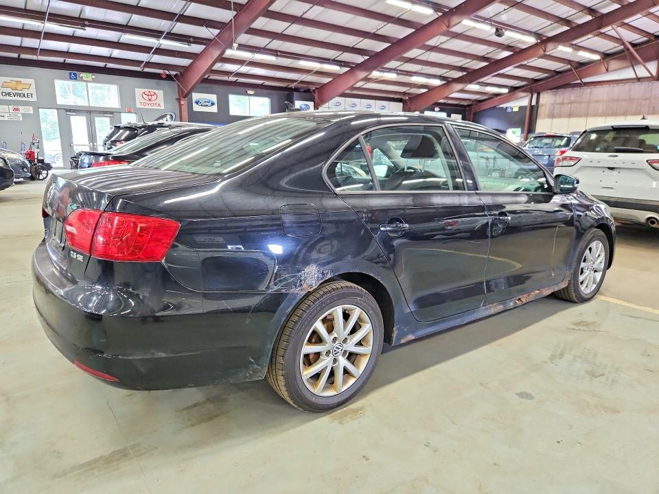 67242926 :رقم المزاد ، 3VWDZ7AJ1BM359751 vin ، 2011 Volkswagen Jetta مزاد بيع