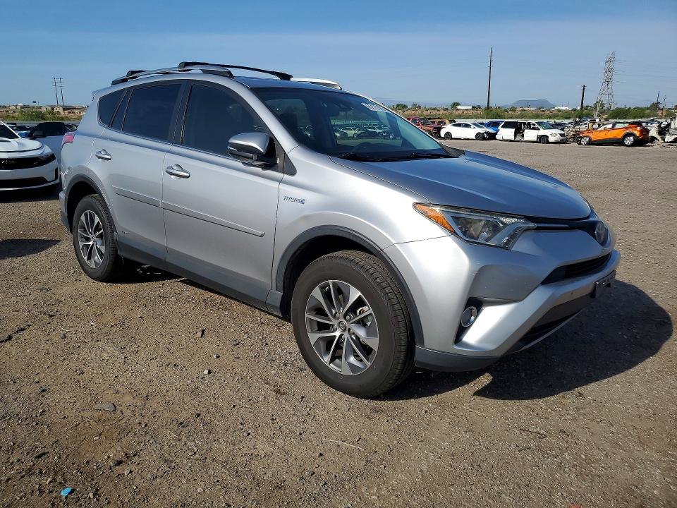 2017 Toyota Rav4 Hybrid მანქანა იყიდება აუქციონზე, vin: JTMRJREV8HD137107, აუქციონის ნომერი: 65127036