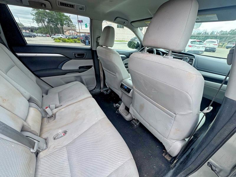 2018 Toyota Highlander მანქანა იყიდება აუქციონზე, vin: 5TDBZRFH7JS845989, აუქციონის ნომერი: 65688556