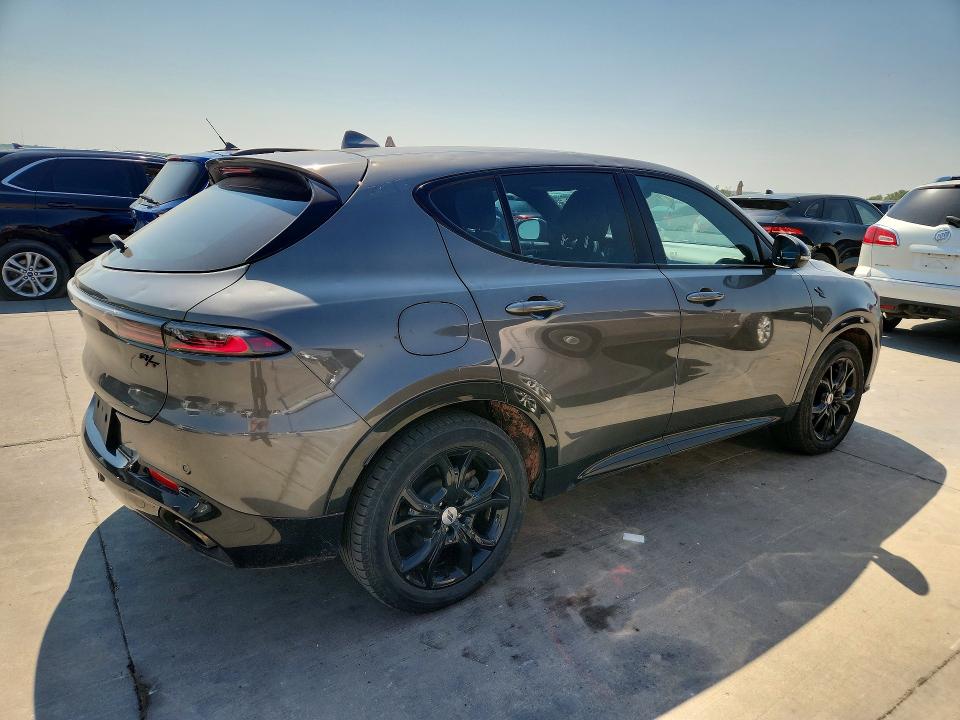 2024 Dodge Hornet მანქანა იყიდება აუქციონზე, vin: ZACPDFCW8R3A08187, აუქციონის ნომერი: 63291376