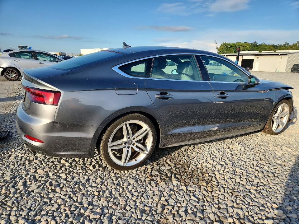 Продажа на аукционе авто 2019 Audi A5, vin: WAUENCF54KA069750, номер лота: 66421166