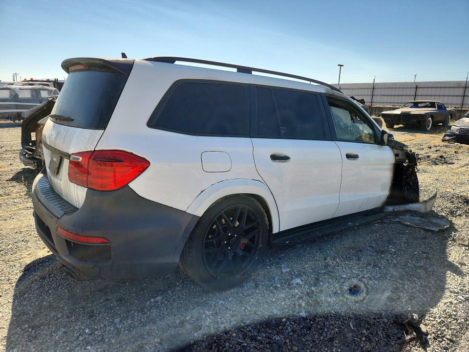 Продажа на аукционе авто 2016 Mercedes-benz Gl, vin: 4JGDF7EE9GA707160, номер лота: 65600016