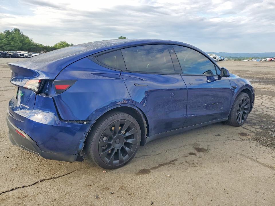 Продаж на аукціоні авто 2022 Tesla Model Y, vin: 7SAYGDEE0NF423313, номер лоту: 65877096