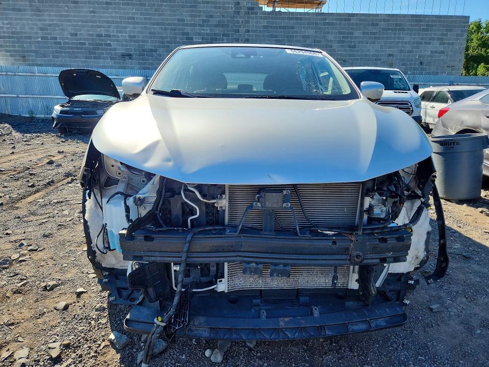 66294966 :رقم المزاد ، JN1BJ1AV8MW302535 vin ، 2021 Nissan Rogue Sport مزاد بيع