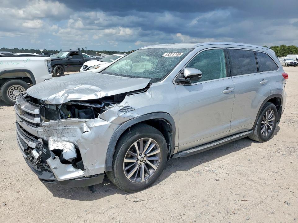 Aukcja sprzedaży 2018 Toyota Highlander, vin: 5TDKZRFH2JS538097, numer aukcji: 65318746