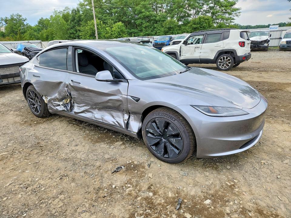 Продажа на аукционе авто 2026 Tesla Model 3, vin: 5YJ3E1EA5TF140895, номер лота: 65480726