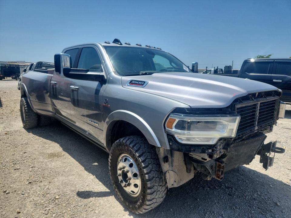 64046536 :رقم المزاد ، 3C63RRJL7NG293793 vin ، 2022 Ram 3500 مزاد بيع