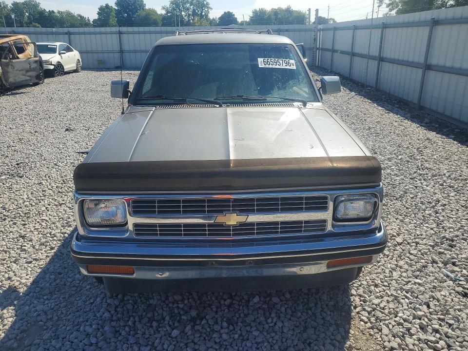 66595796 :رقم المزاد ، 1GNCT18Z8K0103996 vin ، 1989 Chevrolet Blazer مزاد بيع