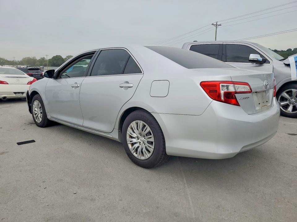 65681276 :رقم المزاد ، 4T4BF1FK8ER411900 vin ، 2014 Toyota Camry مزاد بيع