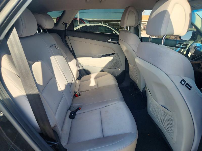 65574616 :رقم المزاد ، KM8J3CAL2JU810208 vin ، 2018 Hyundai Tucson مزاد بيع
