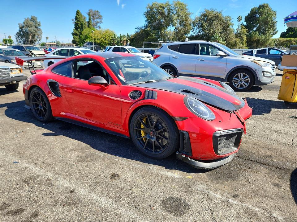 Продаж на аукціоні авто 2018 Porsche 911, vin: WP0AE2A90JS185851, номер лоту: 65801506