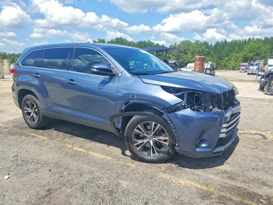 64001776 :رقم المزاد ، 5TDZZRFH7KS350806 vin ، 2019 Toyota Highlander مزاد بيع