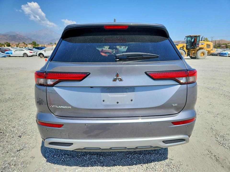 Продажа на аукционе авто 2022 Mitsubishi Outlander, vin: JA4J3UA89NZ050481, номер лота: 64453406
